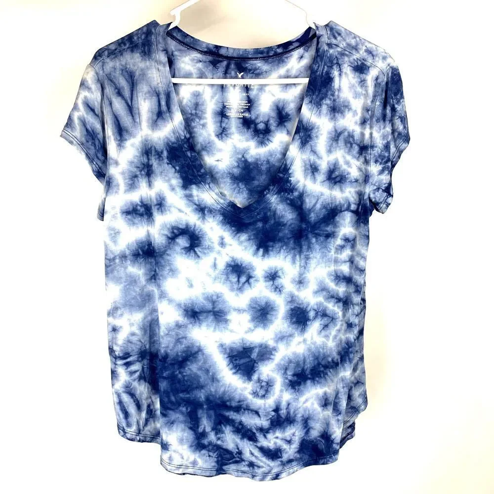 American Eagle Tie Dye V-Neck Tee Small - Picture 1 of 5
